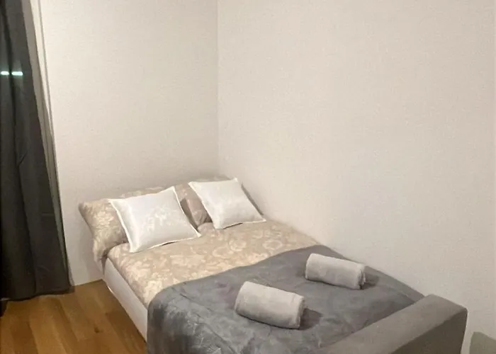 Aurora Apartman